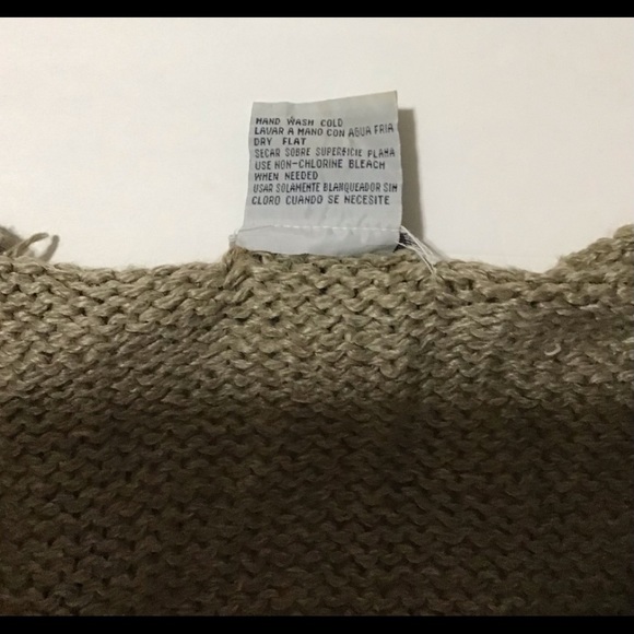 Sweater Vest - Picture 4 of 4